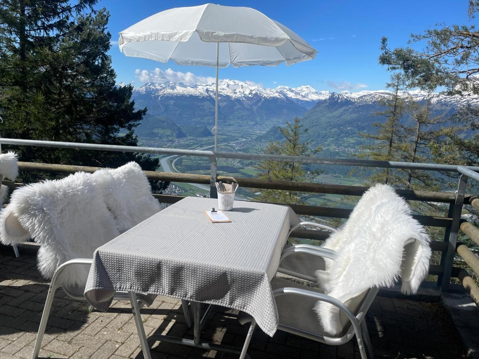 Berggasthaus Matu Triesenberg Extérieur photo